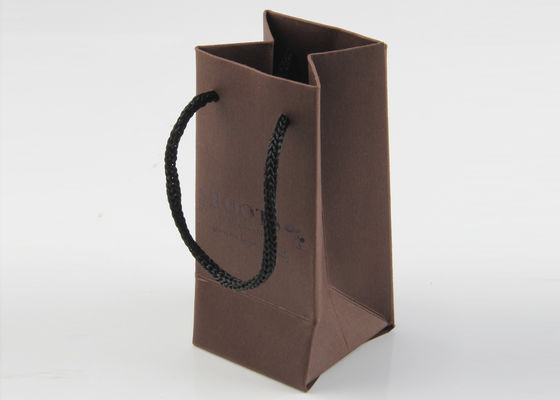 Papel de Kraft de papel atractivo y durable de los bolsos de compras con el material reciclado el 100%