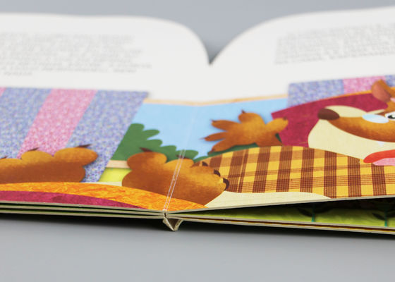 Los libros de niños cortados con tintas amistosos de la cartulina de Eco con la superficie de impresión a todo color