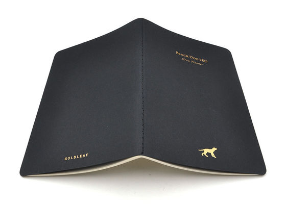 Logotipo de encargo del cuaderno de la cubierta suave del sellado de oro Pringting y el atar de costura