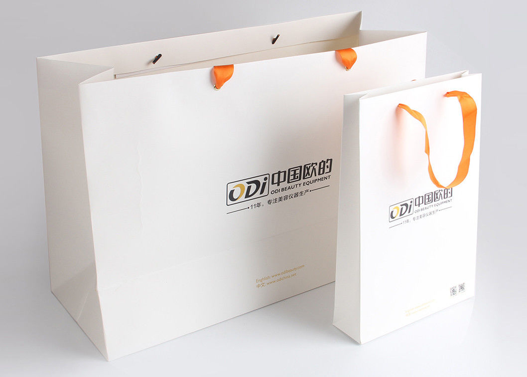 El embalaje plegable de lujo decorativo del regalo empaqueta el logotipo impreso para el equipo de la belleza